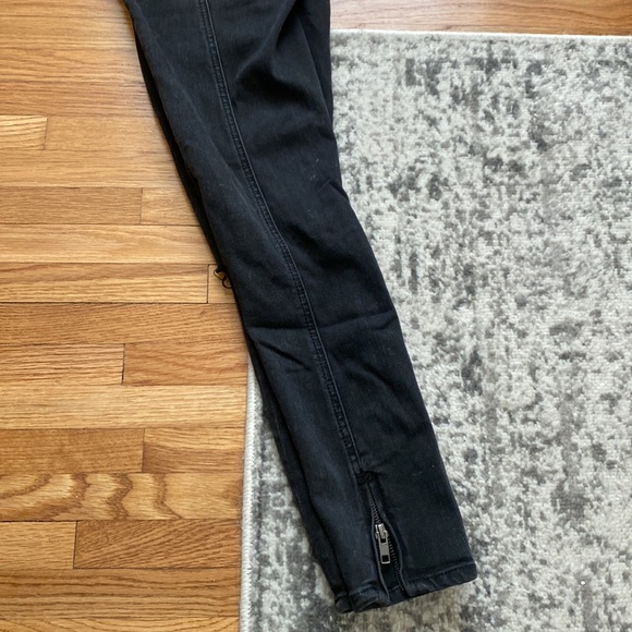 Black wash American Eagle jeans - Picture 7 of 7